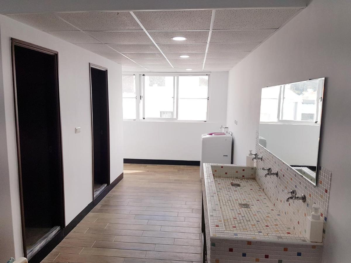 Utopia Hostel T'ai-tung Zewnętrze zdjęcie